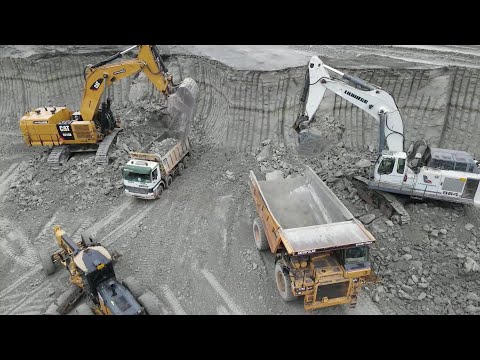 Caterpillar 6015B & Liebherr 984 Excavators Loading Dumpers & Trucks - Sotiriadis/Labrianidis Mining