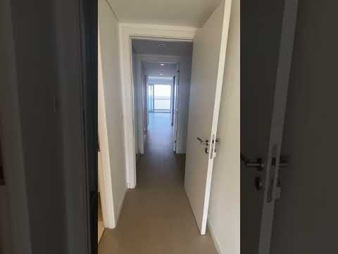 Video de YouTube - Alquiler  2 suites más dependencia de servicio