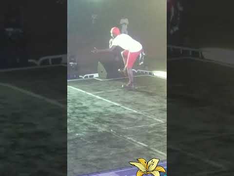 Your BoY Van GEE on stage performing #Embariga