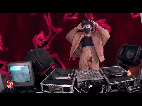 RáDIO VíRUSSS #102 - BLACKCAT [BANDIDA TAKEOVER] (VIRUSSS X BECKS BEER 2021)