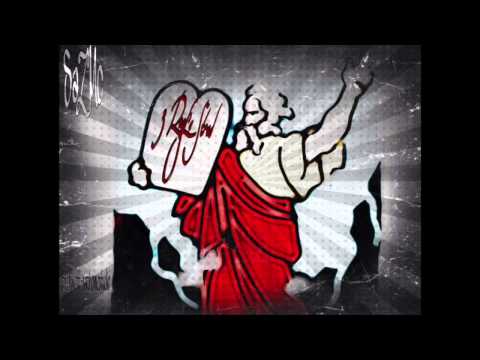 SaZ'Mc Tre RegL'E Strad (rivisited version) RAP NAPOLETANO