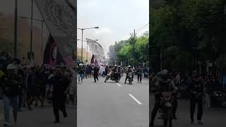 Download lagu Ribuan Persik Mania Sambut Kepulangan Persik Kediri mp3 Download lagu Ribuan Persik Mania Sambut Kepulangan Persik Kediri mp3