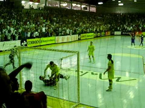 Penalty Umuarama x Malwee