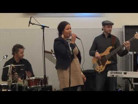 20121216 FeelGoodMarket - At Last & Music