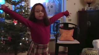 Laufey - Christmas Magic (Visualizer)