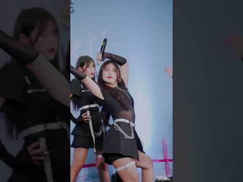 [4K] Make Noise - Orn BNK48 @ 12th single Roadshow Central Lampang 2210016 [Fancam]