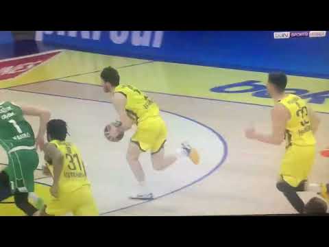 Şehmus Hazer caught a body. monster dunk/ smaç