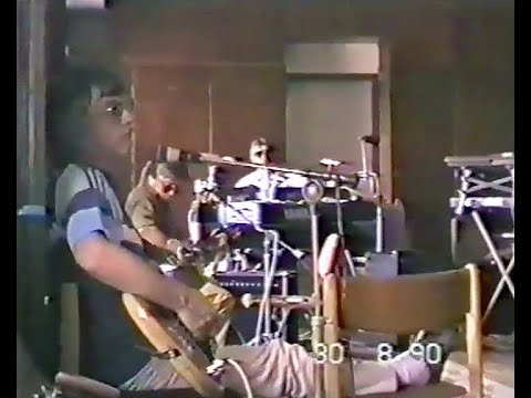 Próbateremben az Illés 1990-ben