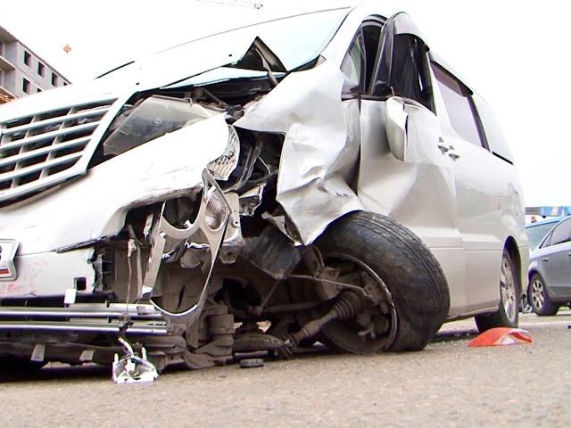 Мчался на красный свет