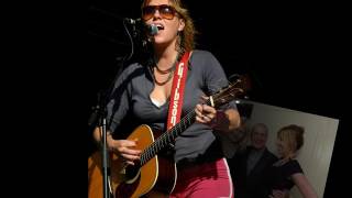 Martha Wainwright  - The Traitor (by Leonard Cohen)