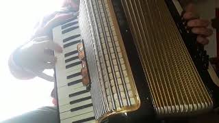 Bronco &quot;cerre las puertas&quot;acordeon  nota sol +