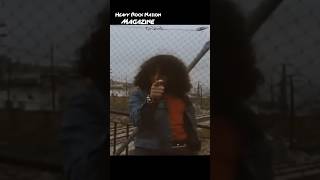 "Va a estallar el obús" es una canción de Obús del álbum "Prepárate", publicado en 1981. #short