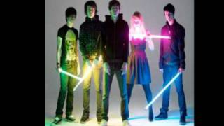 Liquid Lives - Hadouken!