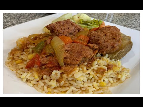 AUTHENTIC (BAJAN) SPLIT PEAS AND RICE W/CORN BEEF GRAVY