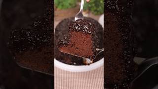 Bolo de Chocolate Assado com a Calda 🍫 #shorts