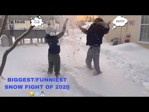 BIGGEST/FUNNIEST SNOWBALL FIGHT OF 2020! ❄️☃️