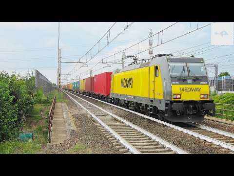 I TRENI MERCI DELLA MILANO-BOLOGNA IN TRANSITO AD ANZOLA EMILIA:STROMBAZZATE, CORSE PROVA E SOCCORSO