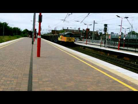 56105 & 56094 DIT colas rail at wigan north western