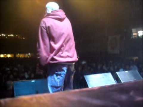 CWBase Mc - EXPRESSÃO DE UM CIDADÃO (Prod: Caster)  - CWB RAP FESTIVAL- 26/08/2011