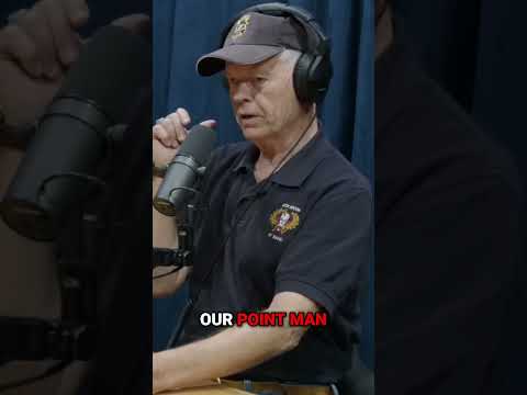 Stacking Bodies to Get High Ground  #podcast #military #navyseals #vietnam