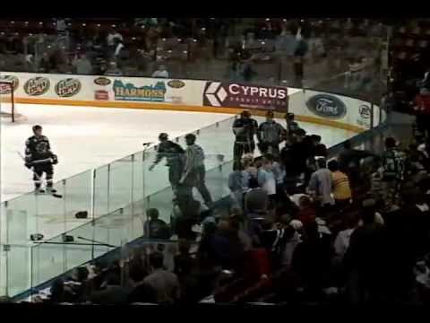 Jeff State vs Zenon Konopka