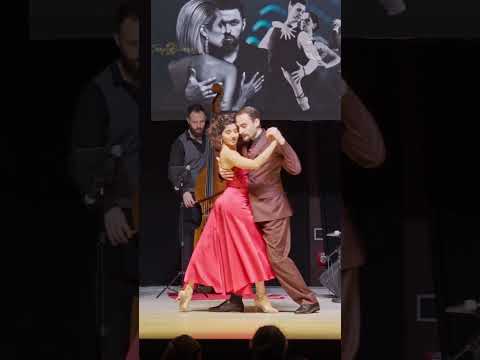 Lorena Tarantino & Gianpiero Galdi – Tango on Stage, Pure and Beautiful