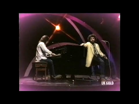 Godley & Creme - Five O'Clock In The Morning ( Orig. Footage From Banned TOTP  22/12/77 Stereo Rem )
