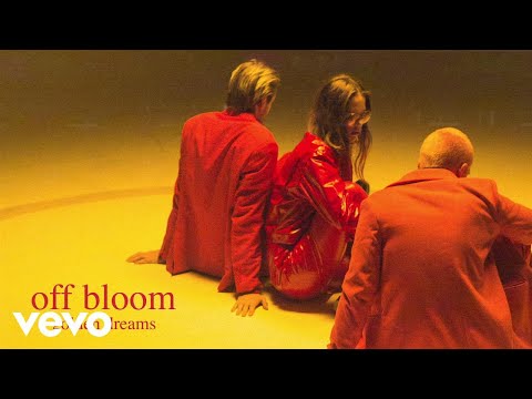 Video thumbnail for Golden Dreams