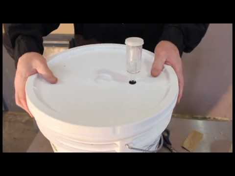 Wine Making, Part 4 - Fermentation  -  HiCountryHomeBrew.com