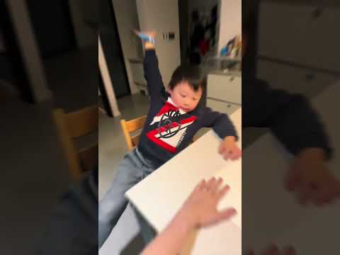 Pai Ensina Filho Mimado! 😁 #curiosidades #incrível #karma