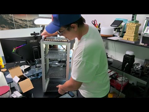 GEEEKPI   The Ultimate Home Lab Companion: DeskPi RackMate T2 12U 10 Inch Server Rack Review