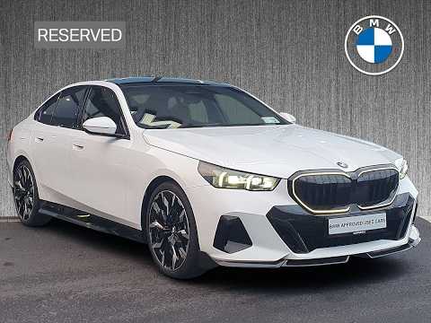 BMW 5-Series 520i M Sport Pro Saloon - Image 2