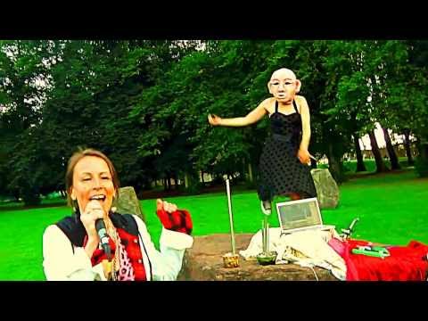 Little Eris Live in Bute Park