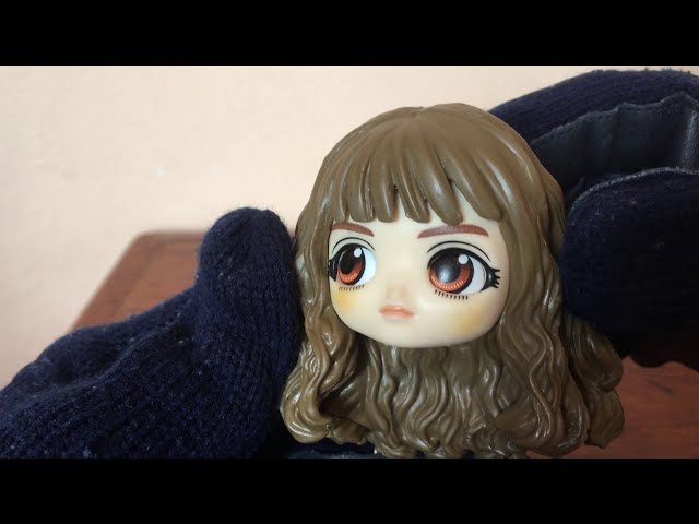 Vídeo relacionado con Plastoy Harry Potter Hucha Chibi Hermione Granger - Plástico - 15 cm