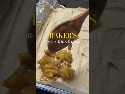 ft. Apple Crumble Cake (yes again) #trend #food #culinarytrends #culinaryjourney #foodcraze #cake