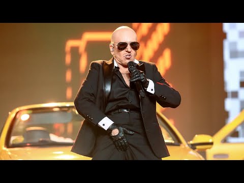 Loles León imita a Pitbull en 'El Taxi' - Tu Cara Me Suena