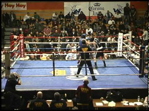 Chicago Golden Gloves 3-10-11: Julio Perez vs. Andrew Rosynck