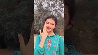 Download lagu Radi Raynu Roj Ratale 😍💫 Aahirani Song #khandeshisong #aahiranisong #its_me_trishu26 #shorts #love mp3