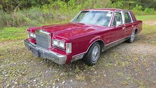 1988 Lincoln Town Car Walk Around and Drive By