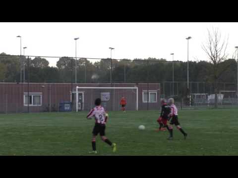 29-10-2016: ARC JO13-3 - Alphense Boys JO13-4, 1e helft, ruststand 2-1