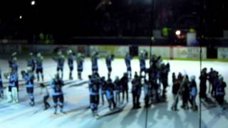 preview picture of video '2014-03-27 HK Nitra - HC 05 Banská Bystrica = 4-2 Koniec zápasu a ďakovačka'