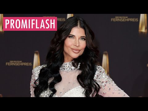 Video Thumbnail: Ostern bedeutet für Erotikmodel Micaela Schäfer Familienzeit