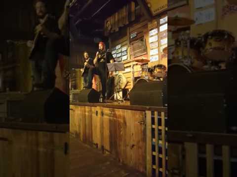 Constantin Luger sings Sweet Home Alabama Saloon DX 7.10.2016