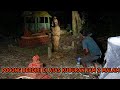 HORROR ️POCONG STANDING ON A GRAVE IN THE MIDDLE OF THE NIGHT IS CLEARLY VISIBLE