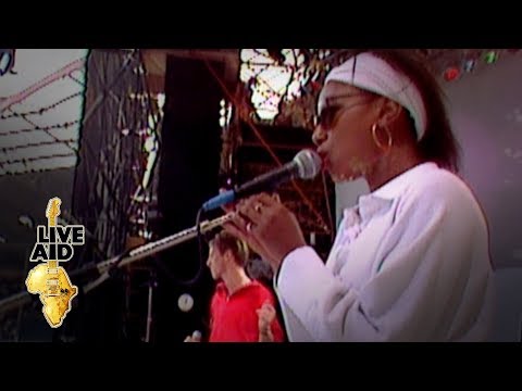 The Style Council - Walls Come Tumbling Down! (Live Aid 1985)