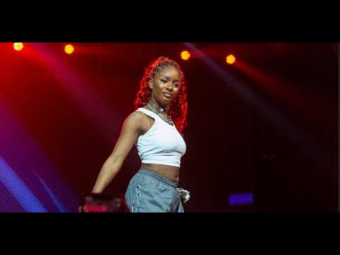 The Moment Tiwa Savage Brought Ayra Starr On Stage To Perform Bloody Samaritan🔥🙌🏾 |