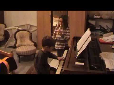 Harcsa van a vízben duo zongora furulya