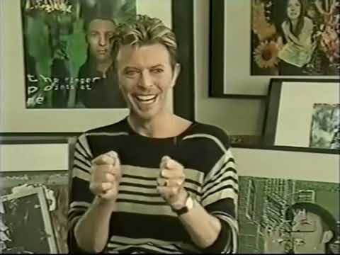 Bowie Shares Brian Eno's Reaction to Donna Summer's "I Feel Love" (1996 interview)