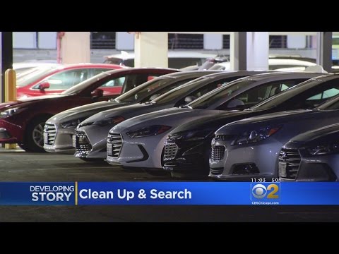 Carros roubados do estacionamento da Hertz no aeroporto O'Hare