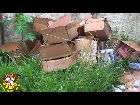 Mini lixão reciclado na Secretaria do Pouco Ambiente do Prefeito Ayres Scorsatto